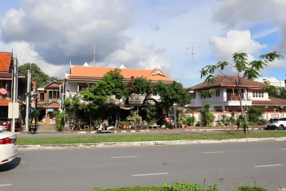 Best Coffee Shops in Ayutthaya 6 Coffee Old City