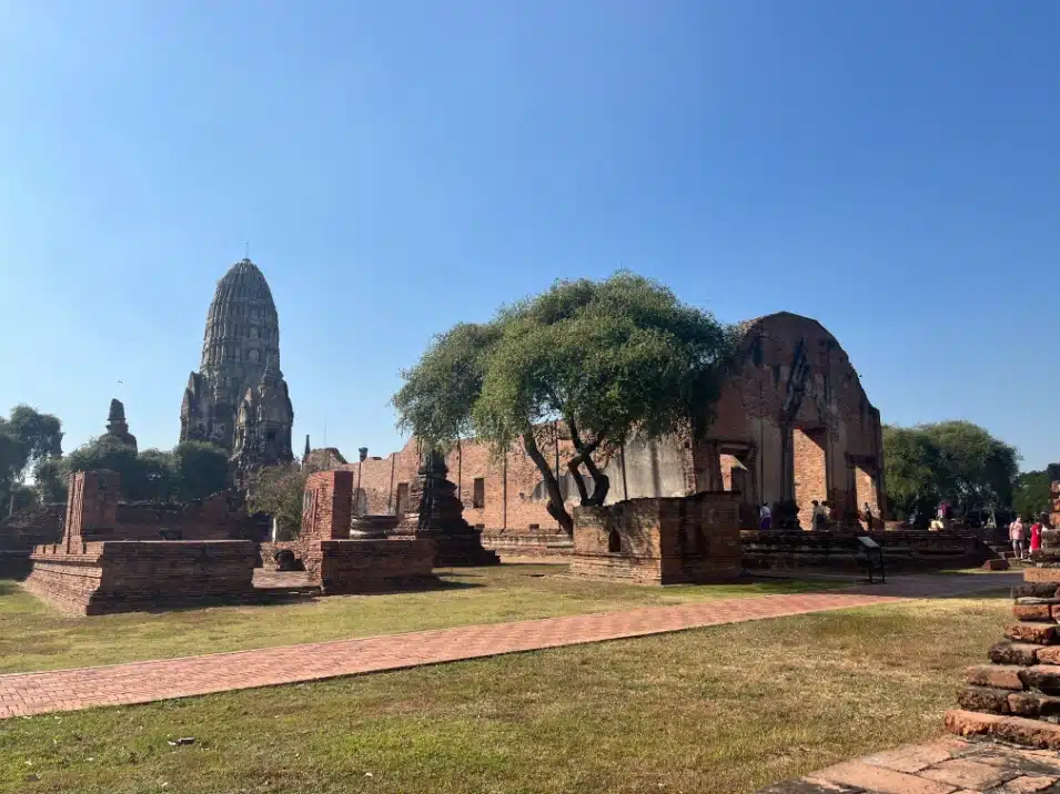 Wat Ratchaburana Ayutthaya Temple